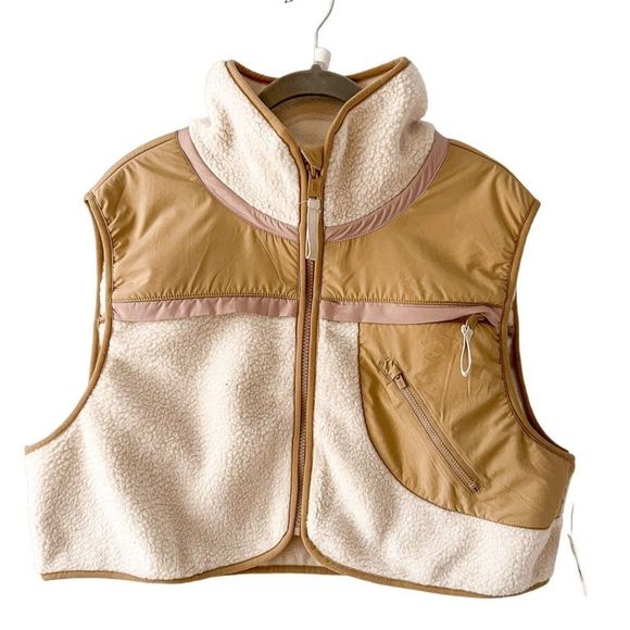 NWT Free People FP Movement Hit the Slopes Cropped Vest Fleece Tan Pink L - Picture 3 of 7
